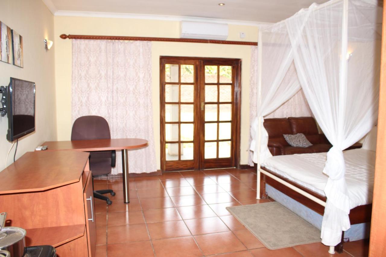 Tranquilo Resorts Lilongwe Exteriör bild